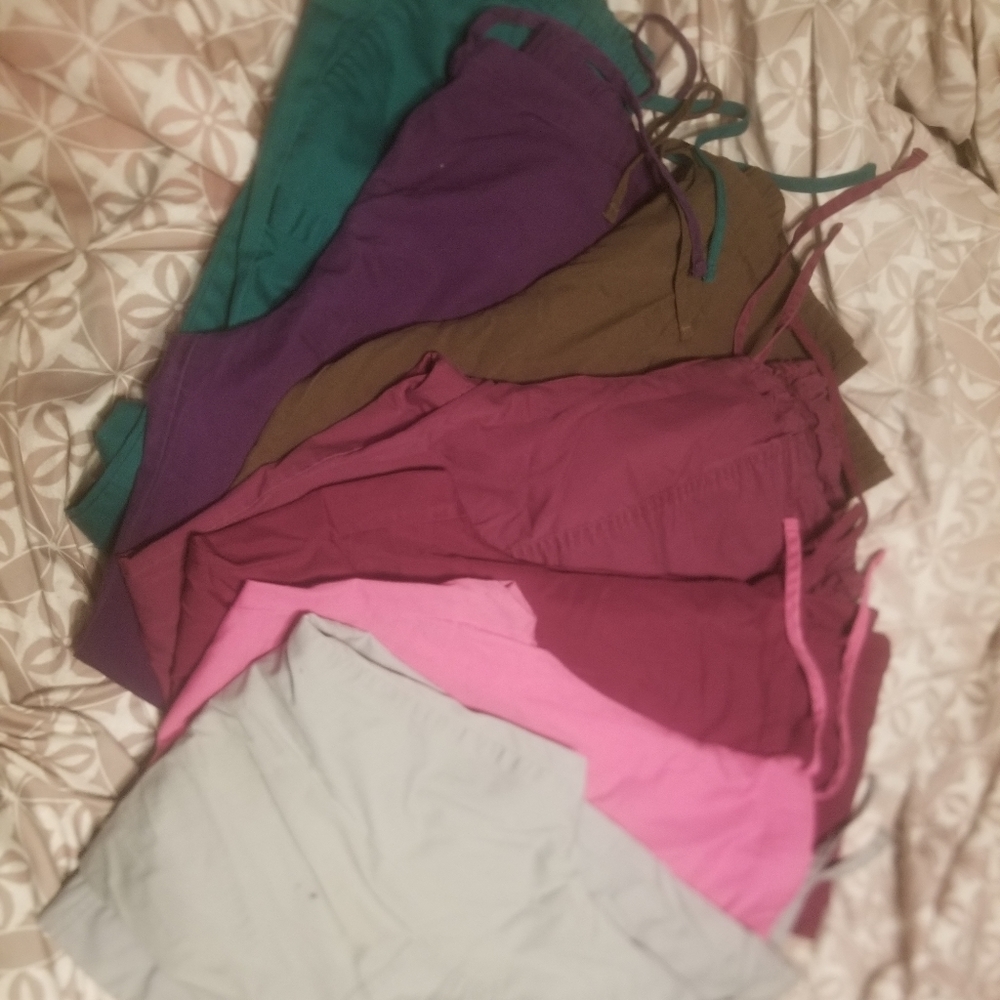7 Cherokee scrub pants